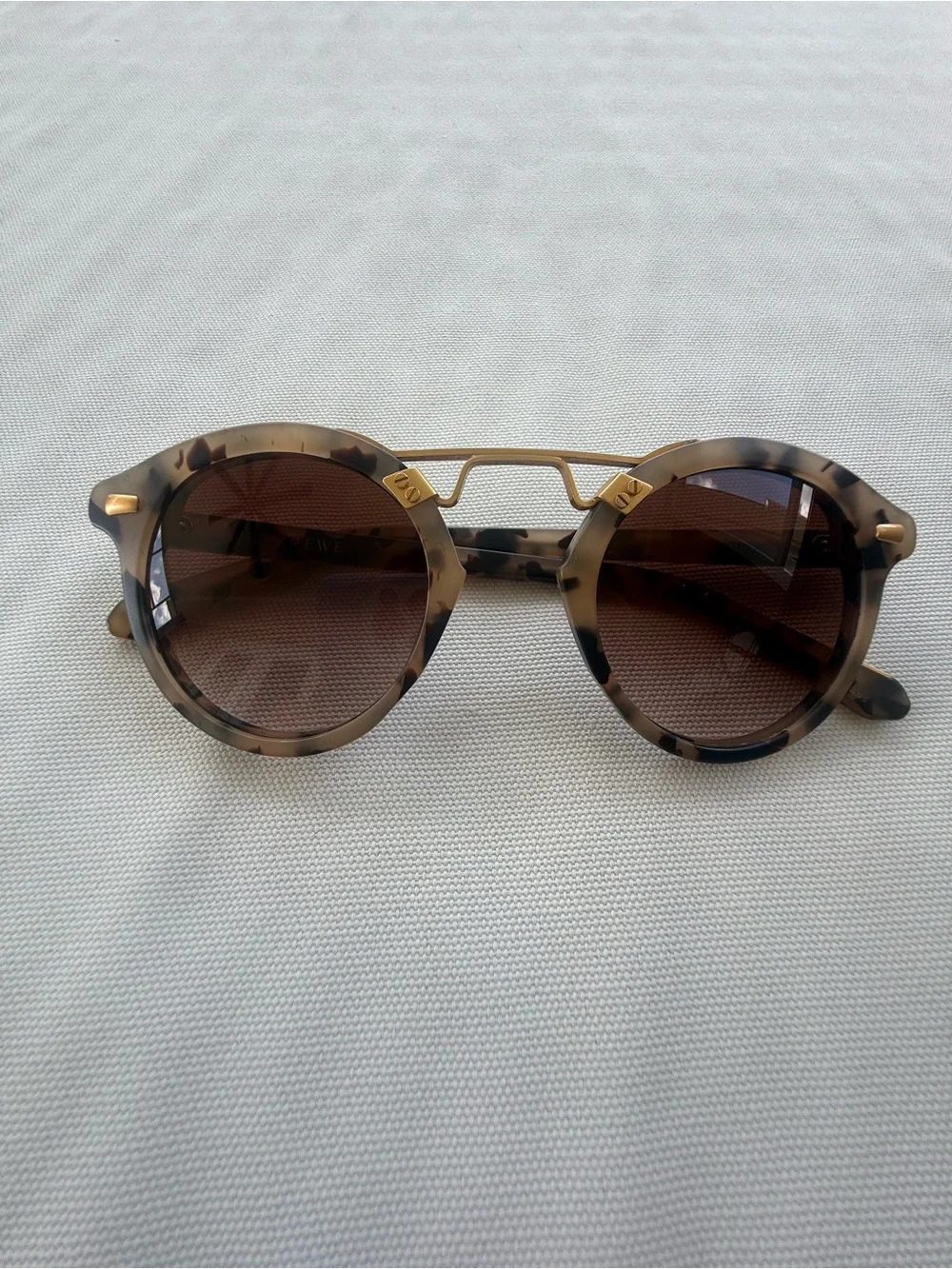 KREWE Round Tortoise and Gold Metal Sunglasses with Brown Lenses